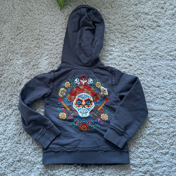 DISNEY CoCo hooded zip up sweater Embroidered little bling skulls Unisex 4T - Picture 5 of 10